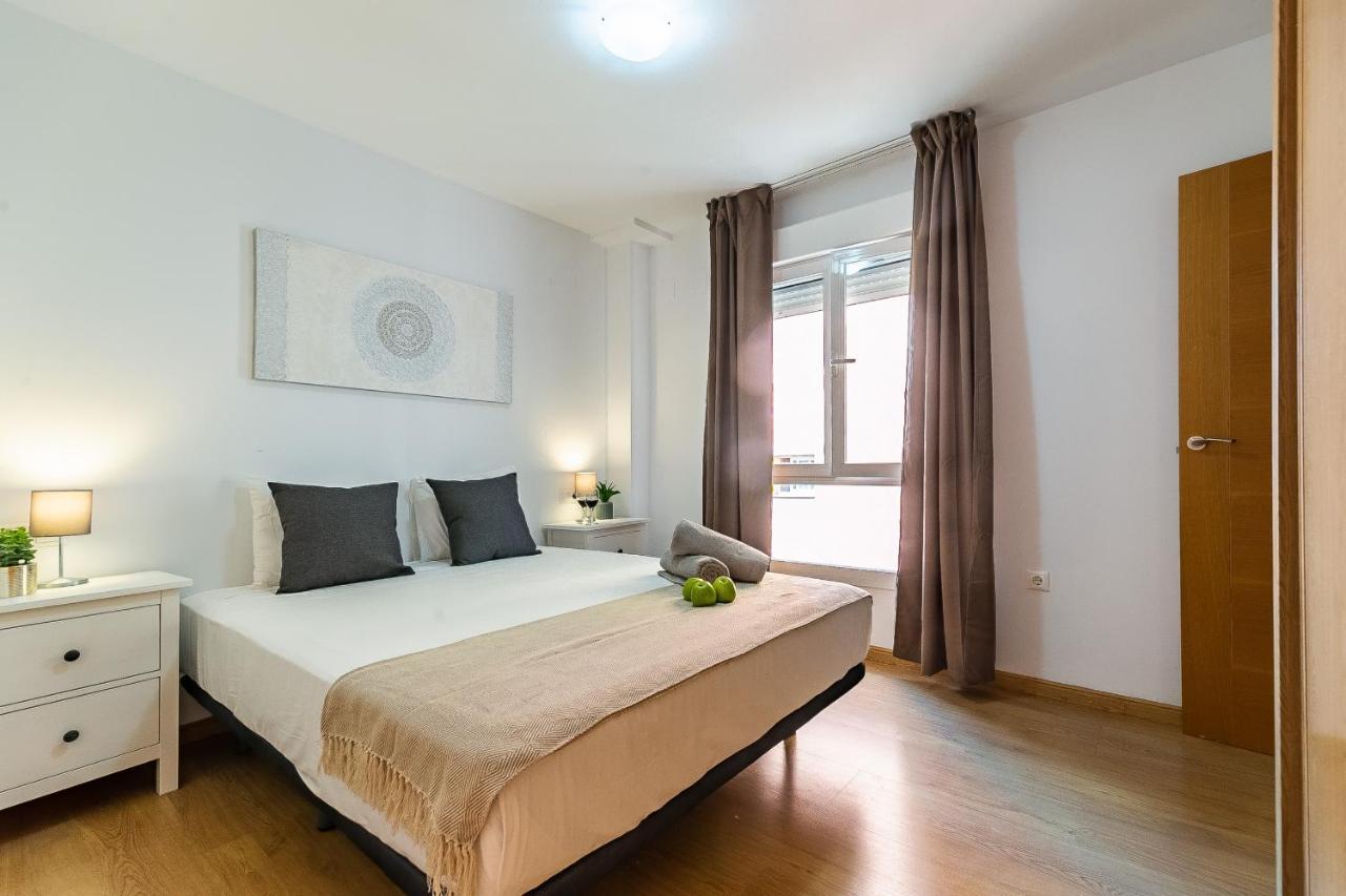 Premium El Palo Apartment Near The Beach With Parking Malaga Exterior photo