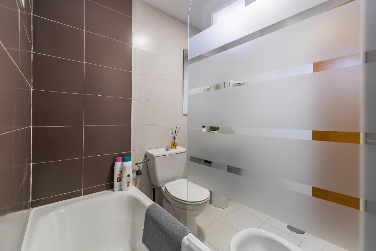 Premium El Palo Apartment Near The Beach With Parking Malaga Exterior photo
