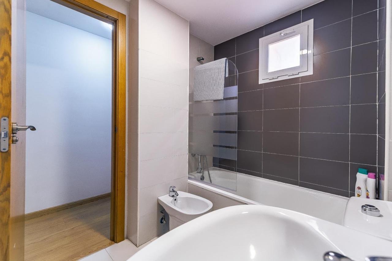 Premium El Palo Apartment Near The Beach With Parking Malaga Exterior photo